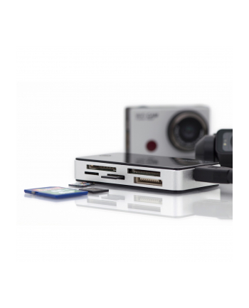 DIGITUS Czytnik kart USB 3.0 Obsługuje karty MS/SD/SDHC/MiniSD/M2/CF/MD/SDXC Kabel połączeniowy USB A o długości 1 m