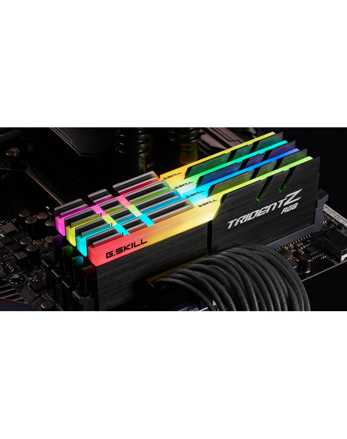 G.Skill TridentZ RGB 128GB (4x32GB) DDR4 3200MHz CL16 (F4-3200C16Q-128GTZR) główny