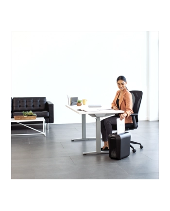 fellowes Niszczarka LX65 P-4 ścinki 4x40mm