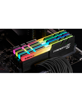 G.Skill DDR4 - 64 GB -3600 - CL - 14 - Quad-Kit, RAM (Kolor: CZARNY, F4-3600C14Q-64GTZR, Trident Z RGB)
