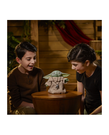 Star Wars Baby Yoda Figurka interaktywna F1119 p2 HASBRO
