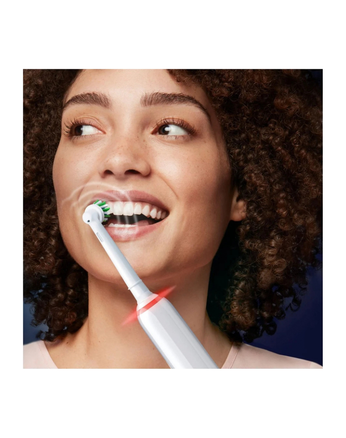 Braun Oral-B Pro 3 3900 Gift Edition, Electric Toothbrush (Kolor: BIAŁY/Kolor: CZARNY, incl. 2nd handpiece) główny