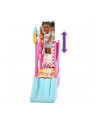 Mattel Barbie Skipper Babysitters Inc. Bouncy Castle with Skipper Toddler and Accessories Backdrop (Doll House, Barbie Dream House with Accessories) - nr 3