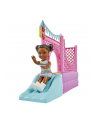 Mattel Barbie Skipper Babysitters Inc. Bouncy Castle with Skipper Toddler and Accessories Backdrop (Doll House, Barbie Dream House with Accessories) - nr 6