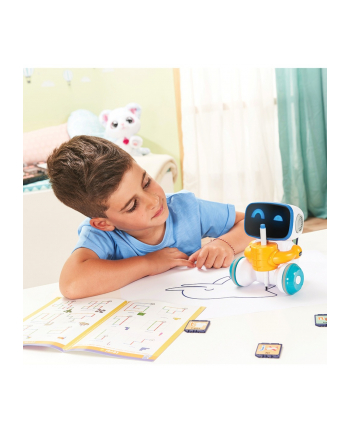 VTech Codi, the clever painting robot, play figure