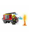 LEGO 60375 CITY Remiza strażacka i wóz strażacki p3 - nr 6