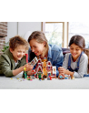 LEGO Creator Expert 10267 Chatka Z Piernika - nr 4