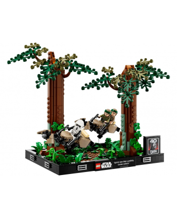 LEGO 75353 STAR WARS Diorama: Pościg na ścigaczu przez Endor p3