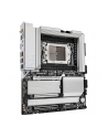 gigabyte Płyta główna TRX50 AERO D sTR5 4DDR5 HDMI USB/4M.2 eATX - nr 20