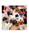 LEGO 10330 ICONS McLaren MP4/4 i Ayrton Senna p3 - nr 12