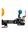 LEGO 42179 TECHNIC Planeta Ziemia i Księżyc na orbicie p3 - nr 5