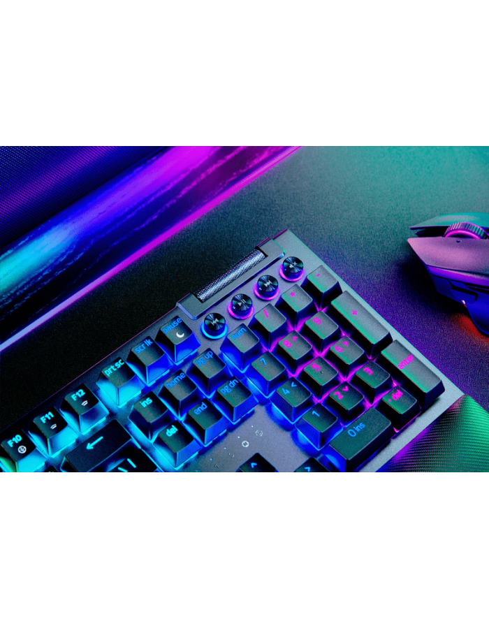 no name Klawiatura do gier Razer BlackWidow V4 Pro, zielony przełącznik, USB, układ brytyjski główny