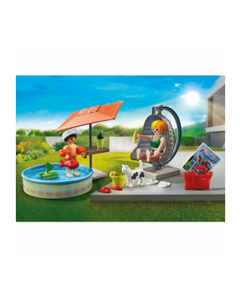 PLAYMOBIL 71476 City Life Starter Pack Splashing fun at home, construction toy
