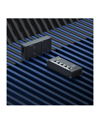 teltonika Przełącznik niezarządzalny Industrial TSF010 flat Ehternet switch  5x10/100