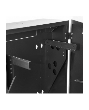 startech 6U VERTICAL SERVER CABINET/.