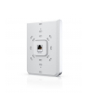ubiquiti Acces Point Wi-Fi  6 Ubiquti UniFi U6 In-Wall 24GHz(2x2)/5GHz(4x4)/6GHz(–) PoE+/PoE 4x1G 1x2,5G - nr 4
