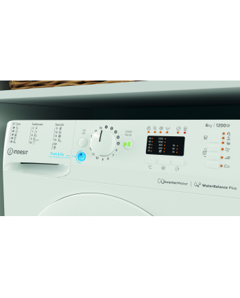 IND-ESIT | Pralka | BWSA 61294 W (wersja europejska) N | Klasa efektywności energetycznej C | Załadunek od przodu | Pojemność prania 6 kg | 1151 obr/min | Głębokość: 42,5 cm | Szerokość 59,5 cm | Wyświetlacz | Duża cyfra | Biały