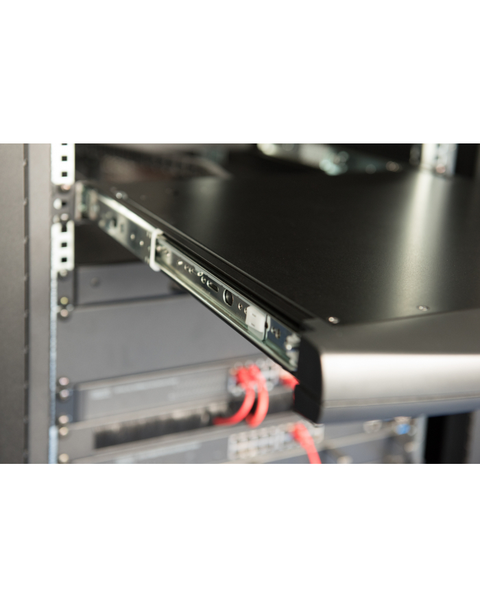 DIGITUS Modularized 17inch HD LCD TFT console with 8 port Cat5 KVM 8 Port Cat5 KVM US keyboard główny