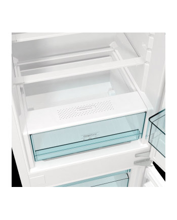 Lodówka Gorenje | NRKI418EE1 | Klasa efektywności energetycznej E | Wbudowany | Kombi | Wysokość 177,2 cm | System No Frost | Pojemność lodówki netto: 180 L | Pojemność netto zamrażarki 68 L | Wyświetlacz | 39 dB | Biały