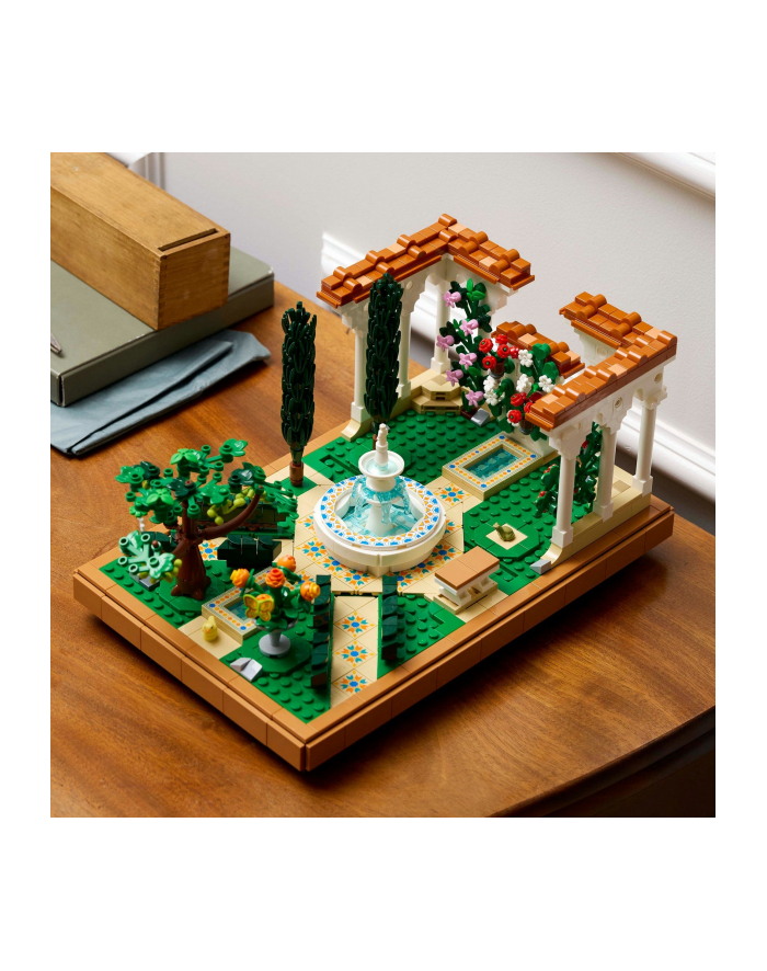 LEGO 10359 ICONS Fontanna w ogrodzie główny
