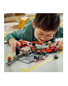 LEGO 60443 CITY F1 Pit stop i mechanicy z bolidem Ferrari - nr 3