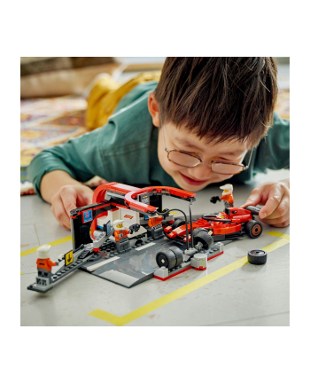 LEGO 60443 CITY F1 Pit stop i mechanicy z bolidem Ferrari nr 1