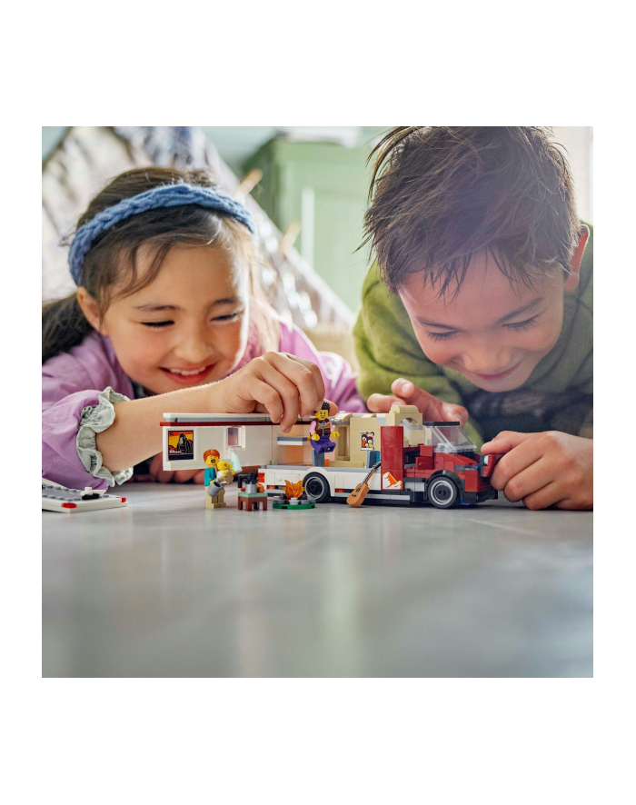 LEGO 60454 CITY Wakacyjny kamper pełen przygód główny