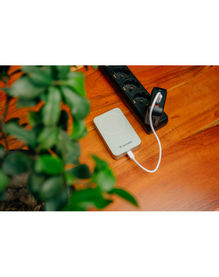 Powerbank Verbatim Charge 'n' Go Essentials Magnetic Wireless 20000mAh USB-C PD 3.0 Green główny