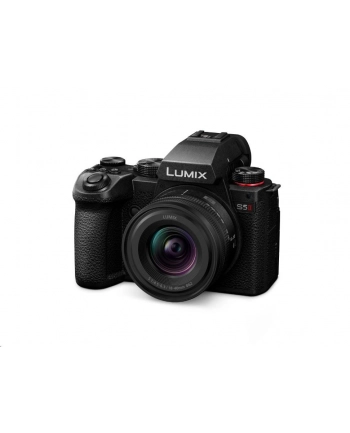 Panasonic Lumix S5II + R 18-40 mm f/4,5-6,3