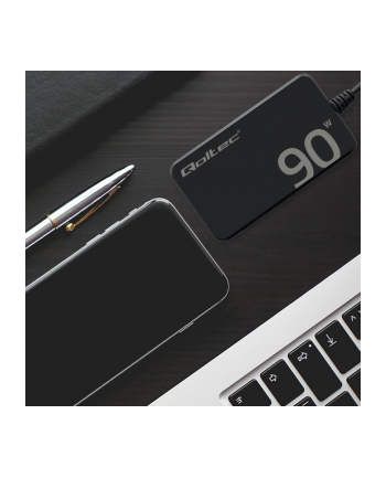 qoltec Ładowarka sieciowa 90W GaN Fast SLIM | PD | 5-20V | 4.5A | USB-C 3.1 | Laptop | MacBook | Smartfon | +kabel