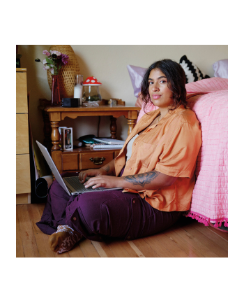 hewlett-packard HP 15-fd0234nw i3-1215U 15,6”FHD AG 8GB SSD256 UHD 64EUs Cam720p 41Wh DOS 2Y Natural Silver nr 2