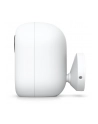 Ubiquiti UVC-G6-INS-W Plug-and-play, 4K WiFi-connected camera with a 1/1.8'' 8MP image sensor, Multi-TOPs AI Engine, and two-way audio - nr 30