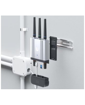 UBIQUITI UniFi Mobile Router Industrial