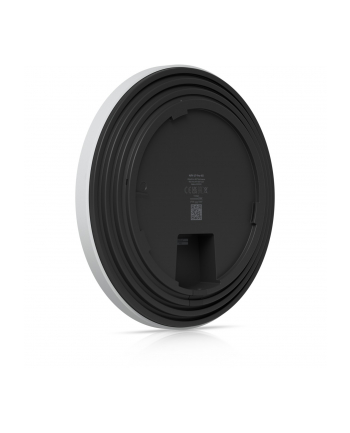 UBIQUITI UniFi Ceiling-mounted 6-stream WiFi 7 AP with 10/5/2.5/1 GbE support.