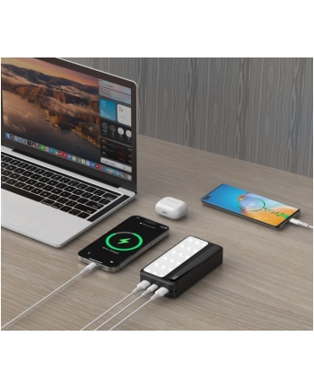 rebeltec Powerbank P20 LCDPD LAMP 20 000mAh, zintegrowana lampa LED z funkcją latarki