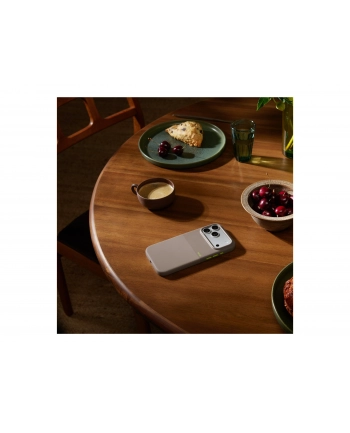 apple Etui Beats Rugged zgodne z MagSafe i panelem Sterowanie aparatem do iPhonea 17 Pro Max - alpejski szary
