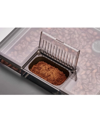 amica Ekspres ciśnieniowy Elegance CM 7011