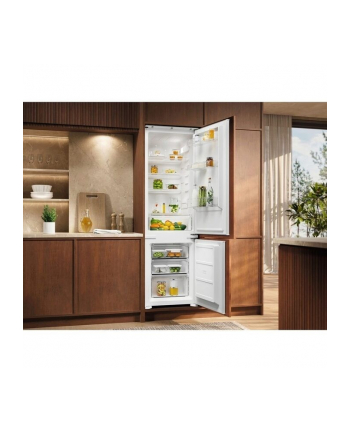 electrolux Chłodziarko-zamrażarka BI ENS3SE18S