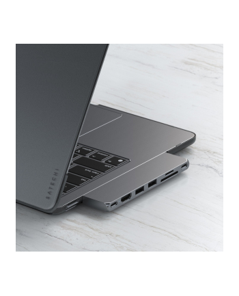 Satechi Eco Hardshell Case for Macbook Air M2 dark