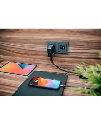 Verbatim Mini GaN Charger 100W mit Display 2xUSB-C +1xA   30239
