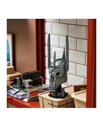LEGO Icons 11373 - Władca pierścieni: Hełm Saurona