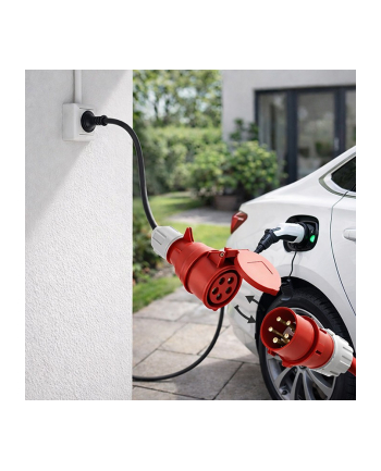 qoltec Adapter siłowy do ładowarek EV | gniazdo CEE 32A 5P 400V na SCHUKO 230V | max 16A | 3.5kW