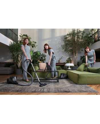 Hoover Vacuum Cleaner | HP105HM 011 | Bagless | Power 700 W | Dust capacity 2 L | Black nr 1