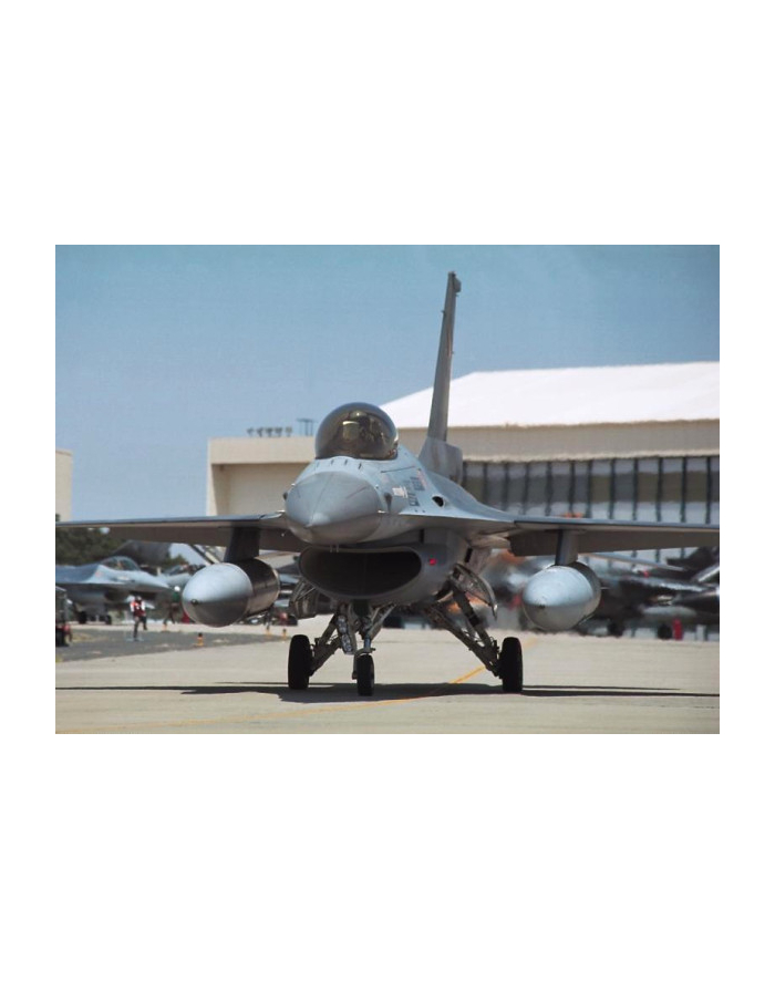 MASTERCRAFT F16A10 323 Sq. Diana główny