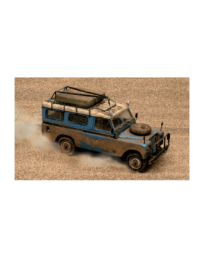 ITALERI 4 Wheel Drive 109'' LWB główny