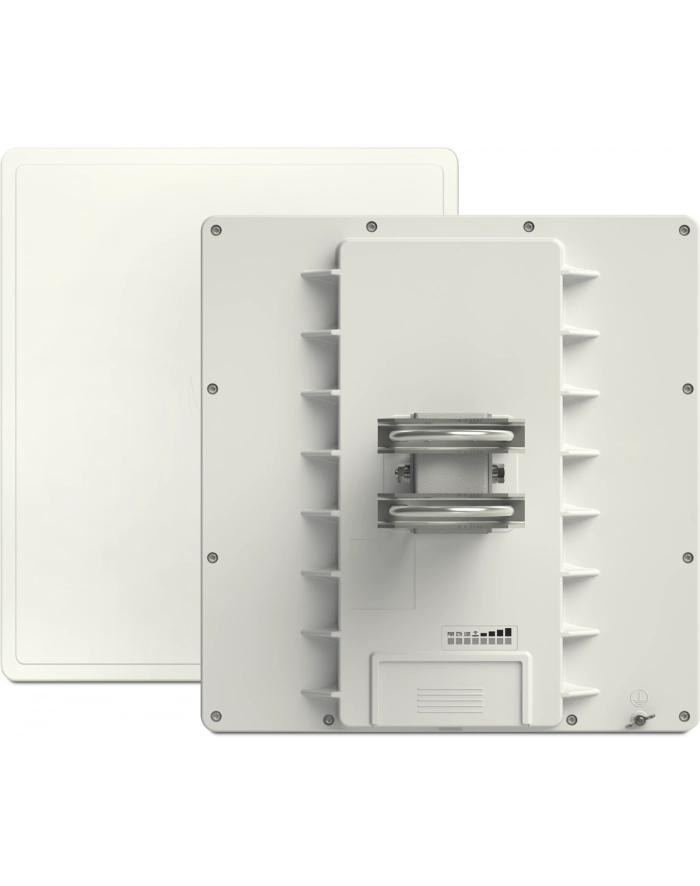MikroTik RouterBOARD QRT 5 (RB911G-5HPnD-QRT), 600MHz CPU, 64MB RAM, 1x LAN, integr. 5GHz Wi-Fi, 17dBi 2x2MIMO, vč. L4 główny