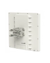 MikroTik RouterBOARD QRT 5 (RB911G-5HPnD-QRT), 600MHz CPU, 64MB RAM, 1x LAN, integr. 5GHz Wi-Fi, 17dBi 2x2MIMO, vč. L4 - nr 7