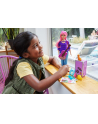 BRB DHA Daisy w podróży FWV26 p6 MATTEL - nr 12